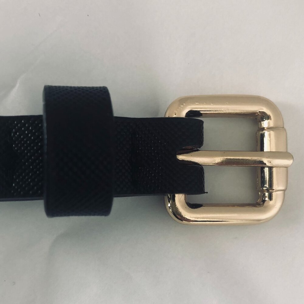NWOT-RW&CO skinny belt black Size XXS